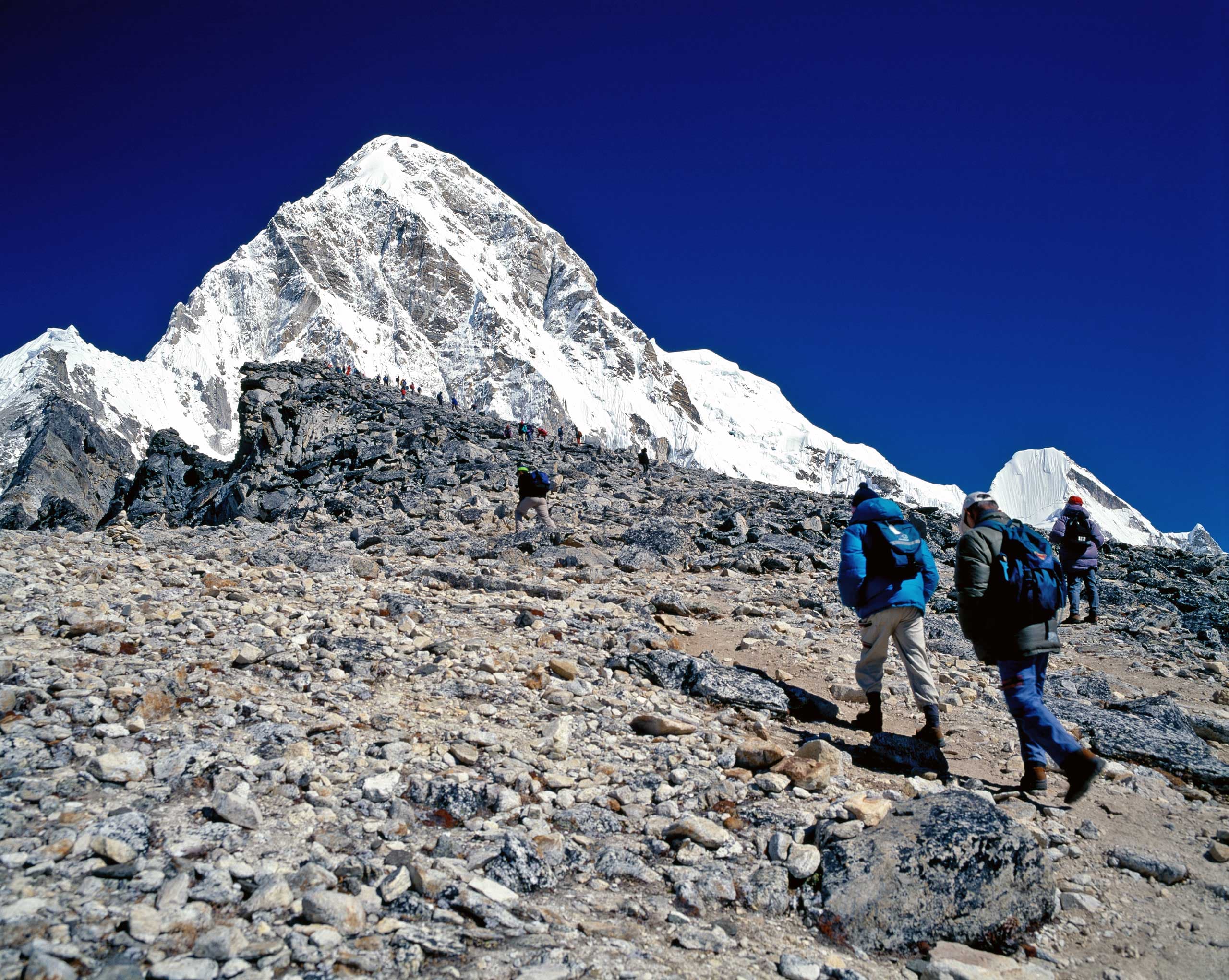 Everest Base Camp Trek: Complete Guide to Trekking to Everest Base Camp